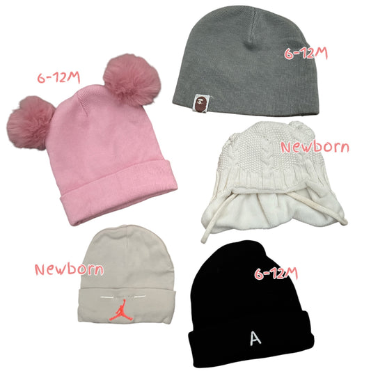0-12m 5pcs Assorted Beanies - Preloved