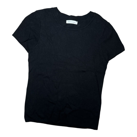 Gemstoresg black short sleeve knit top with a classic crew neckline and ribbed detailing for a versatile look.