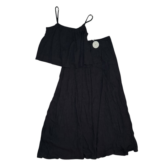Gemstoresg black linen-blend two-piece set featuring a cropped camisole and a flowy high-waisted maxi skirt.