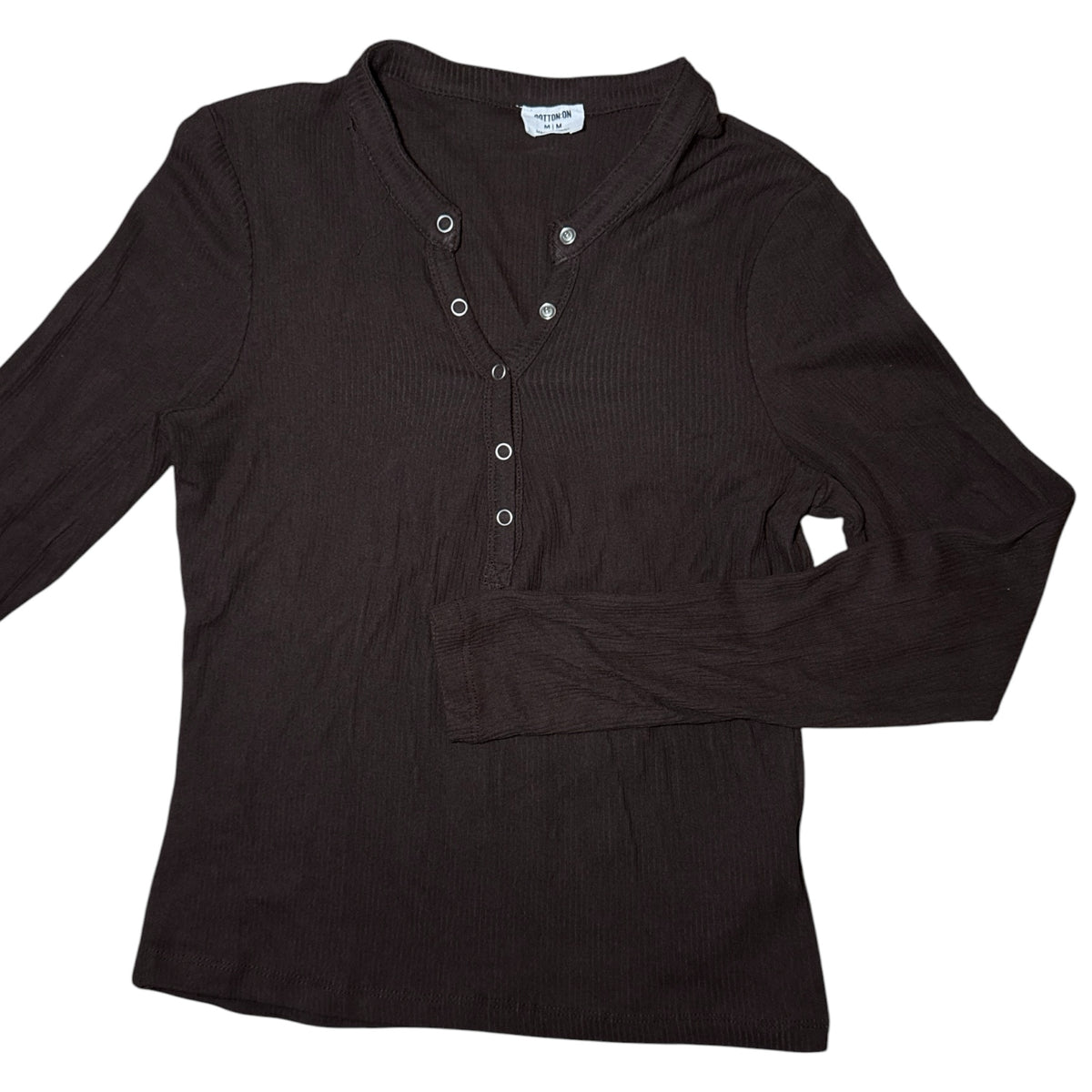 Gemstoresg long sleeve ribbed henley top in deep brown with a button-down placket and comfortable cropped fit.